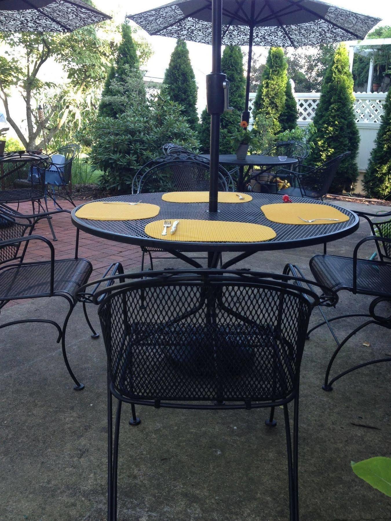 Red Lion Bed & Breakfast Exterior photo